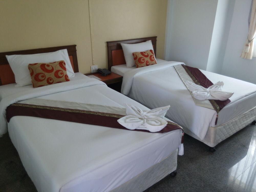 Boom Forest Hotel Hat Yai Ngoại thất bức ảnh